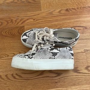Superga sneakers
